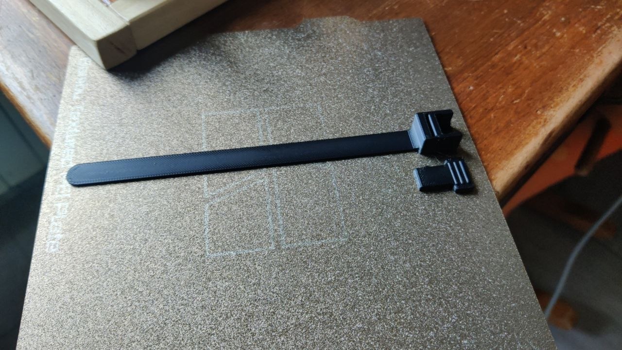 Miniatura 8 do modelo 3D Reusable Adjustable Cable Tie (Quick Release)