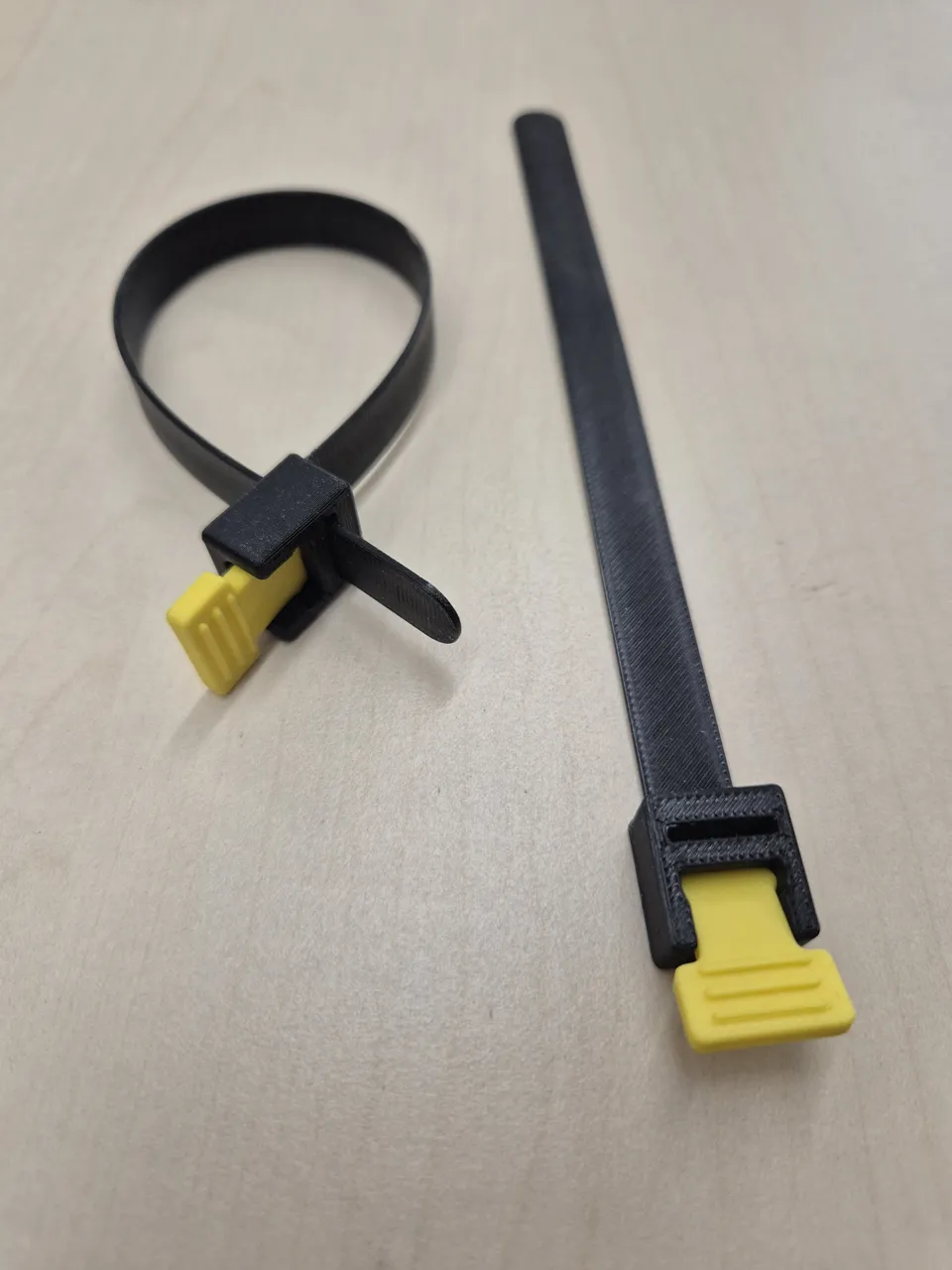 Reusable Adjustable Cable Tie (Quick Release) view 2