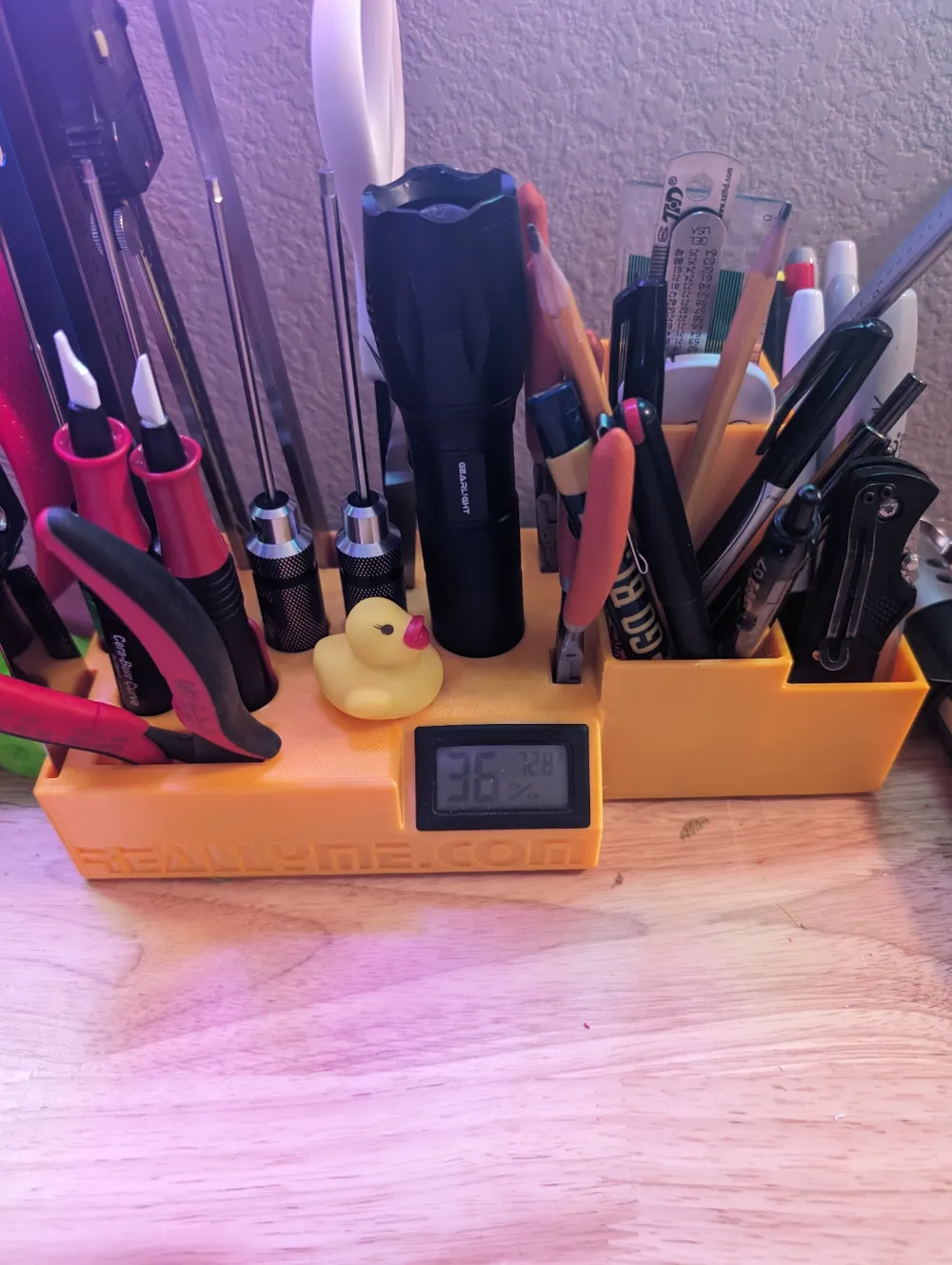 Table Top Tool Holder by tooling_lee - MakerWorld