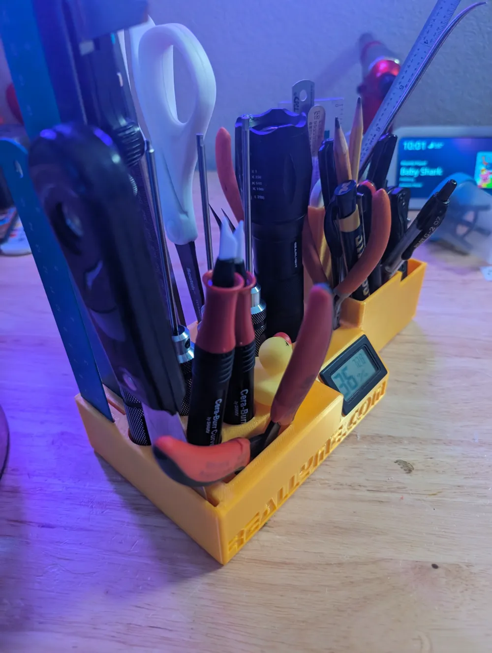 Table Top Tool Holder by tooling_lee - MakerWorld