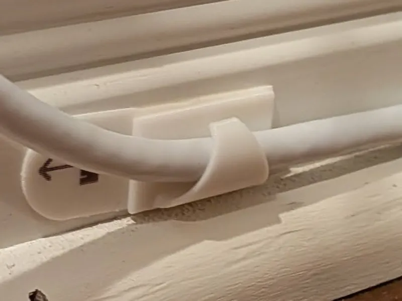 Olde Tyme Cable Clip for Command Strips