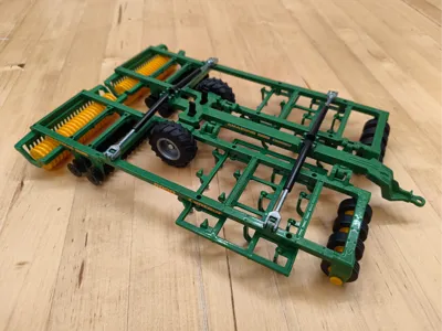 Siku 2069 Amazone Centaur reinforced suspension
