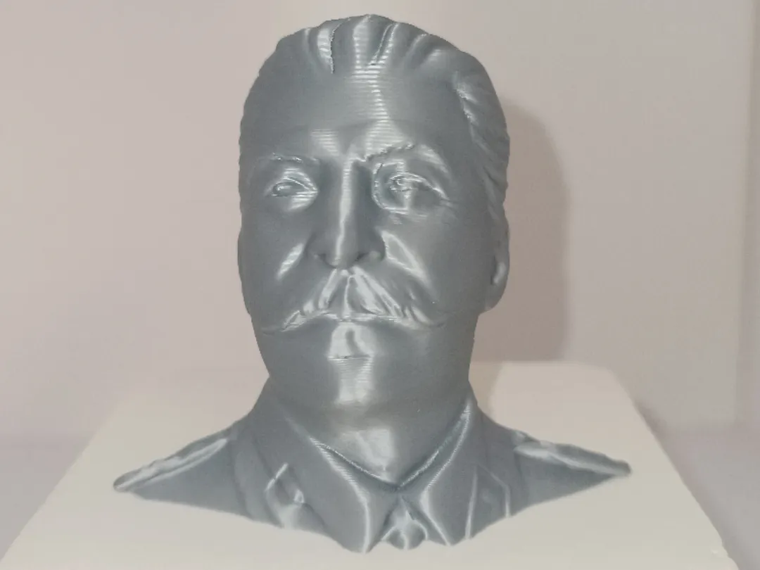 Buste de Joseph Staline