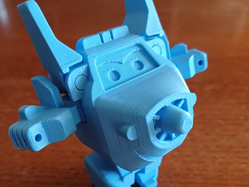 Paul Super Wings, transformable, simple and strong
