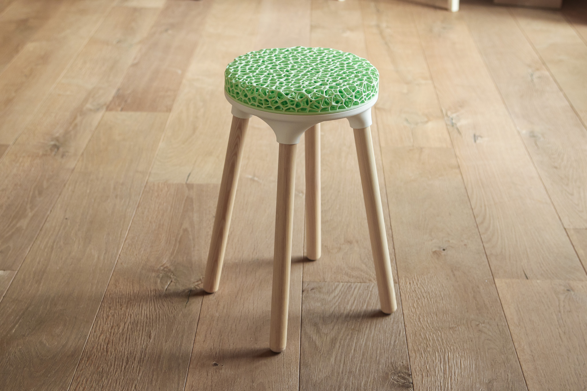Miniatura 1 do modelo 3D Lattice Stool