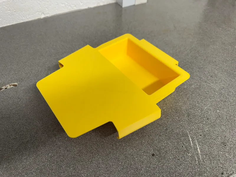 Suzuki GS750 Tool Tray