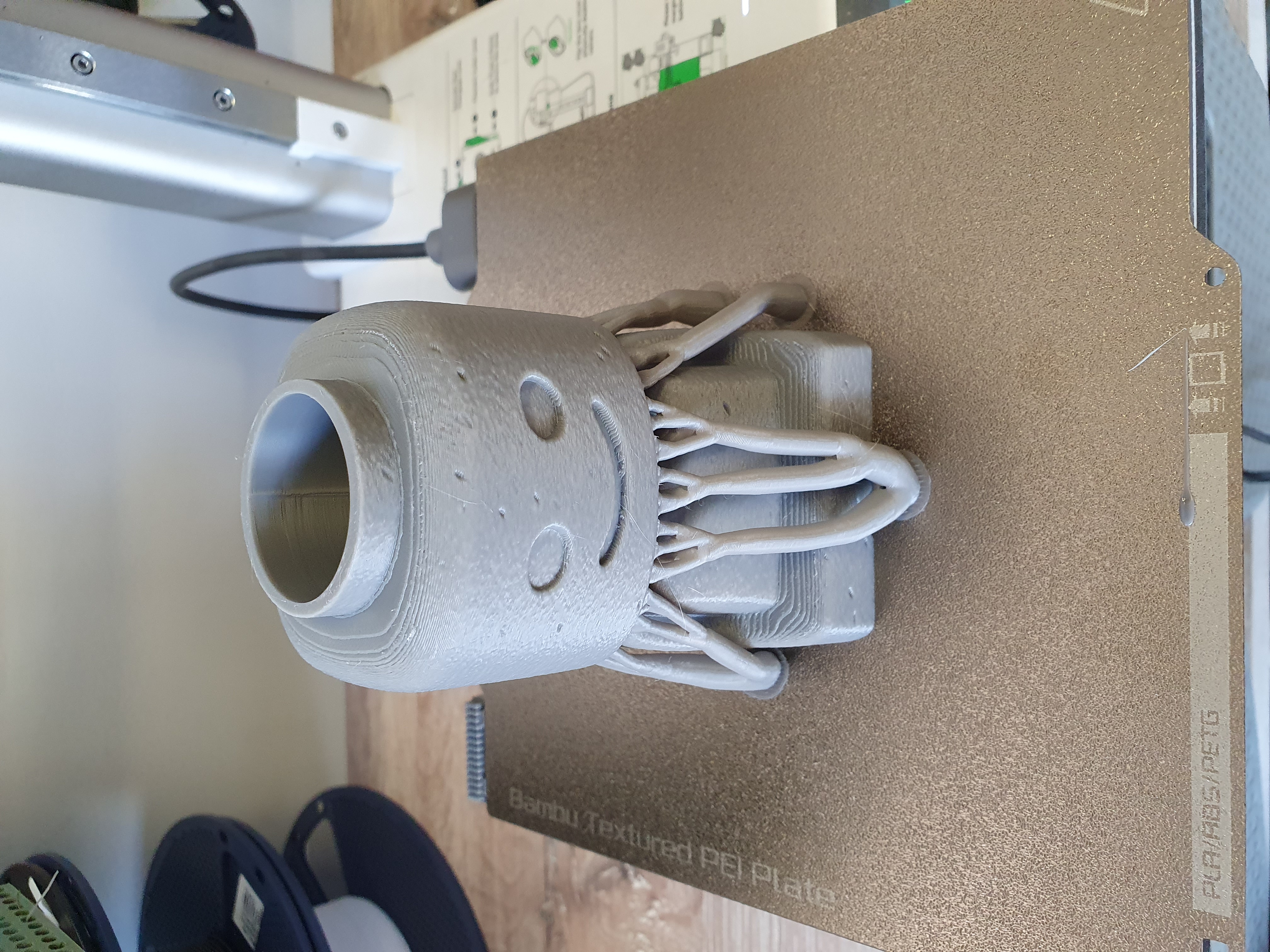 Brick Man Moai Pen Holder – Desk Organizer - 1