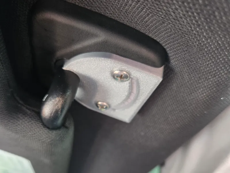 2023 Wagoneer visor repair