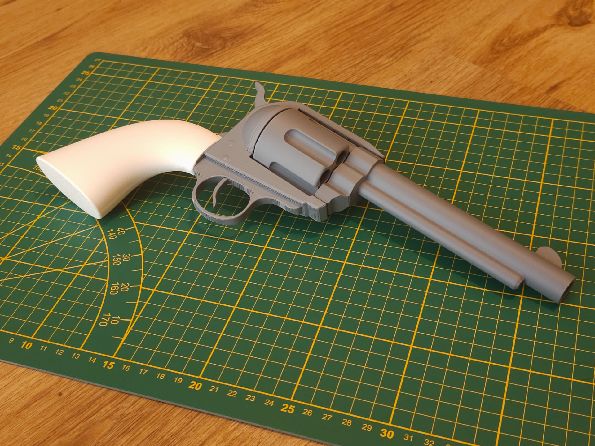 Catleman Revolver RDR2 Colt based - 1