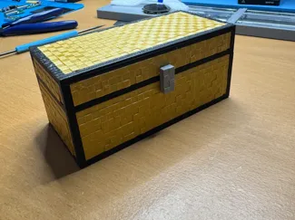 Minecraft Chest HD (Print in Place Hinge)