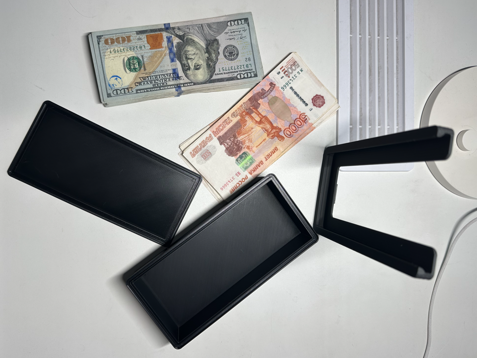 Hidden Cash Stash – Secret Storage Box - 1