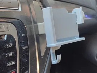 Supporto cellulare auto