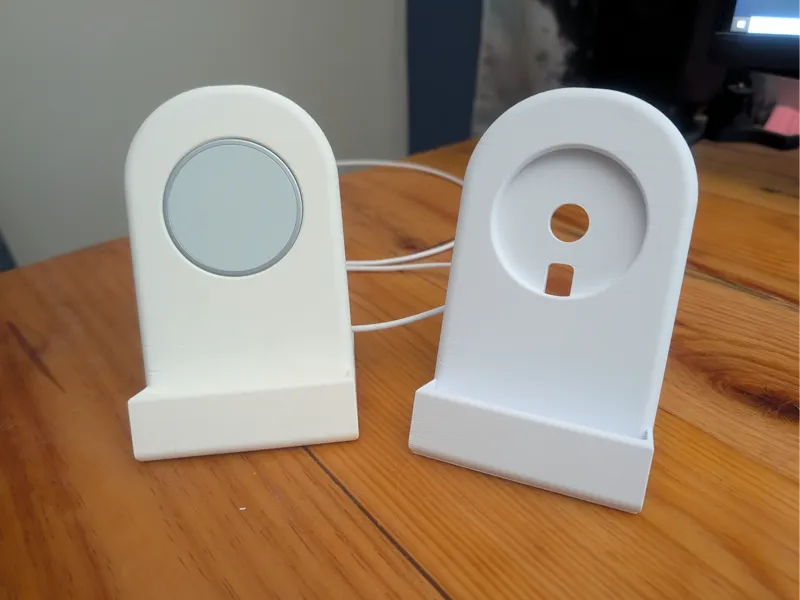 Pixel 10 Pro XL Charging Stand