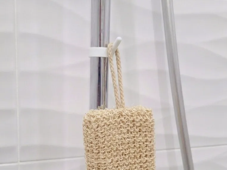 Universal Shower Pipe Hook for Body Scrubber 