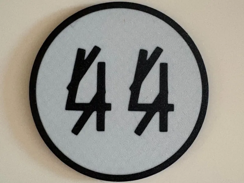 44 Untersetzer