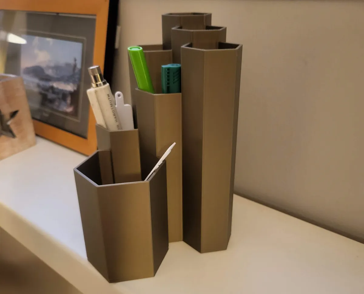 Organisateur de bureau hexagonal