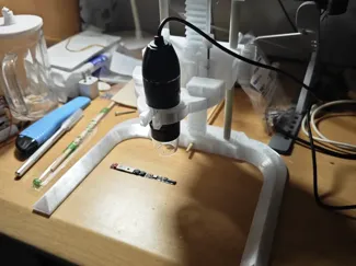 双轴可调显微镜支架