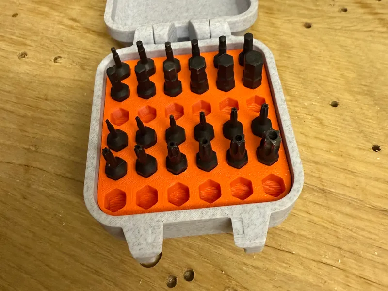 LTT Screwdriver Bit Box