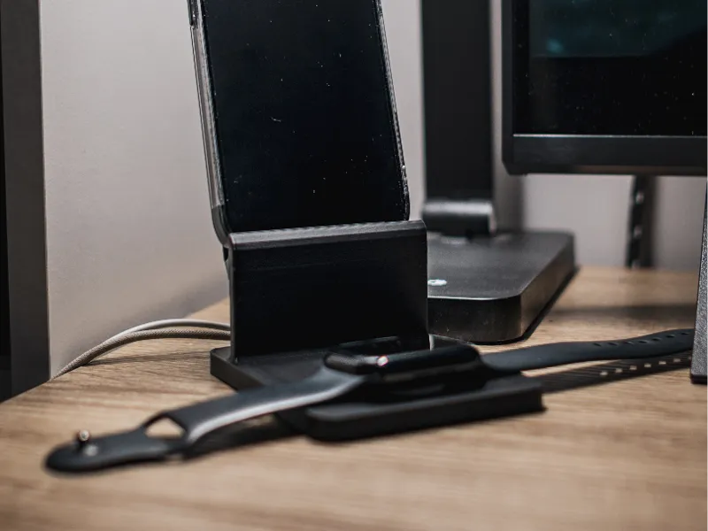 Charging station for apple watch and phone