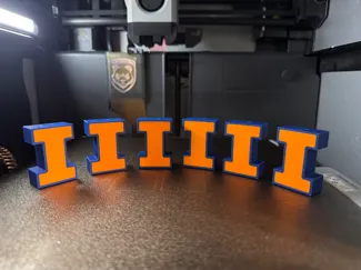 University of Illinois Straw Toppers