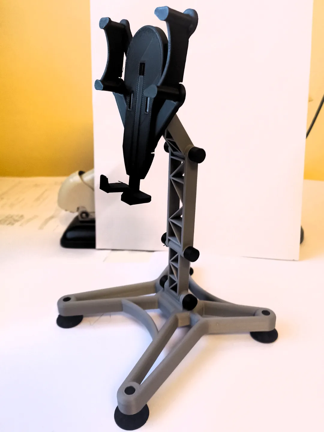 Industrial phone holder (PRINT IN PLACE MECHANISM) view 4