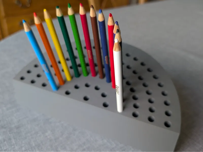 Customizable Pencil/Pen Holder
