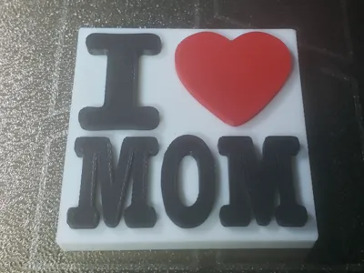 Mothers Day "I Love Mom" Magnet