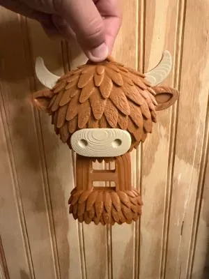 Accesorio para sujetar ligas de cabello: Highland cow hair tie holder — vista de referencia 5