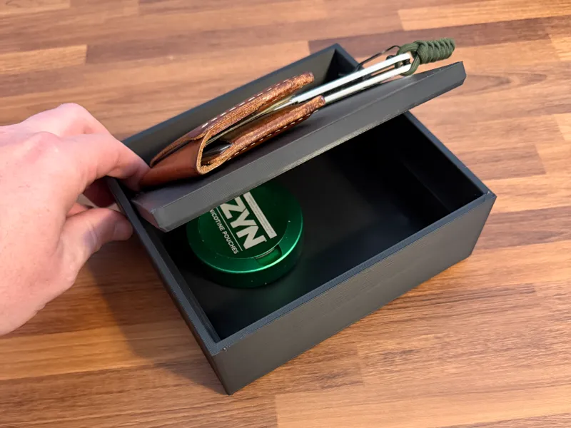Catchall with hidden storage