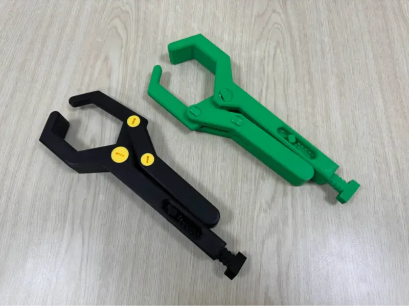 Locking Pliers