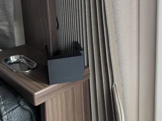 Hymer MLi780 Vorhanghalter