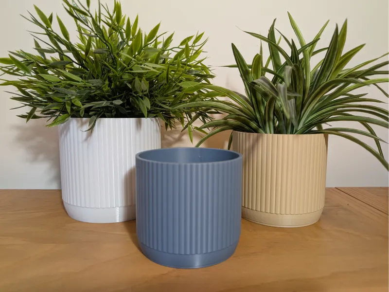 Plant Pot with Narrow Pillar Design 3 Sizes