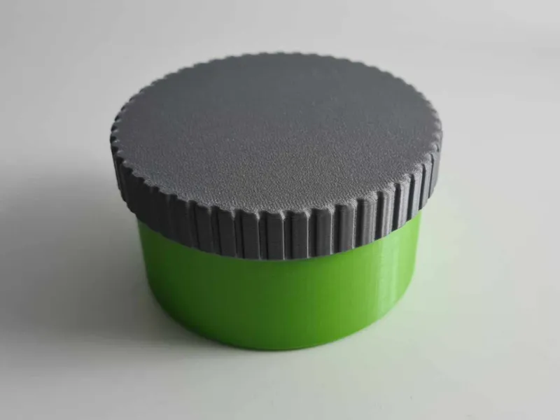 Screw box 2
