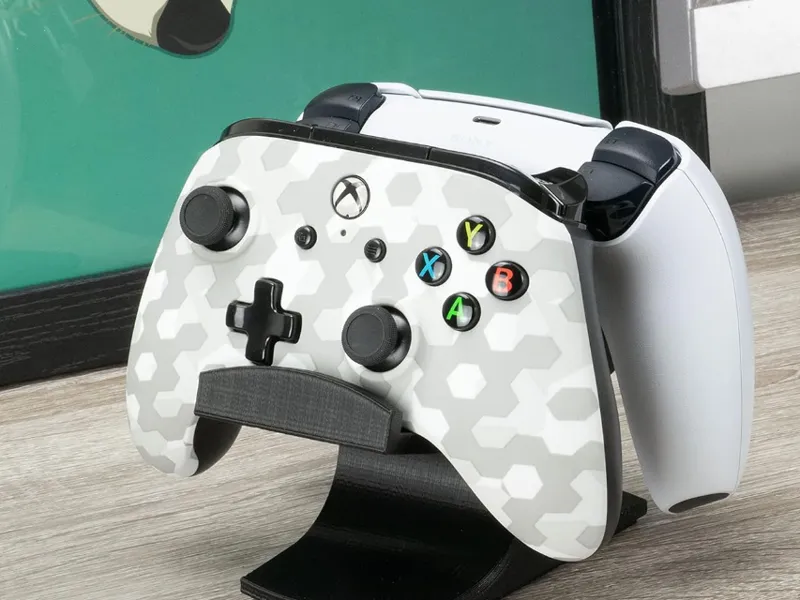 Controller Stand - universal