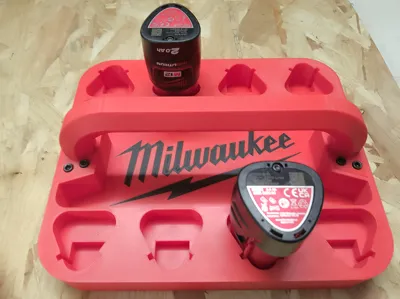 handle case 8 Milwaukee M12 battery holder