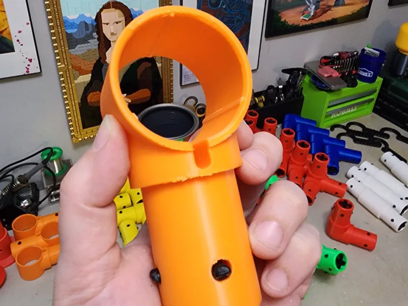 Playschool PipeWorks: Orange Gripper