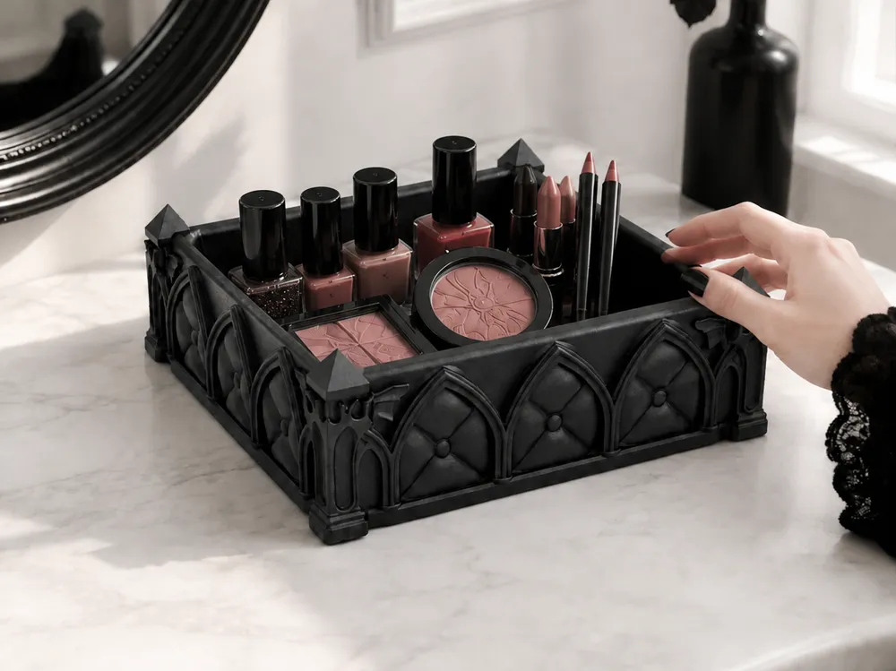 Organizador: Goth Makeup Organizer Tray. Referencia del modelo original.