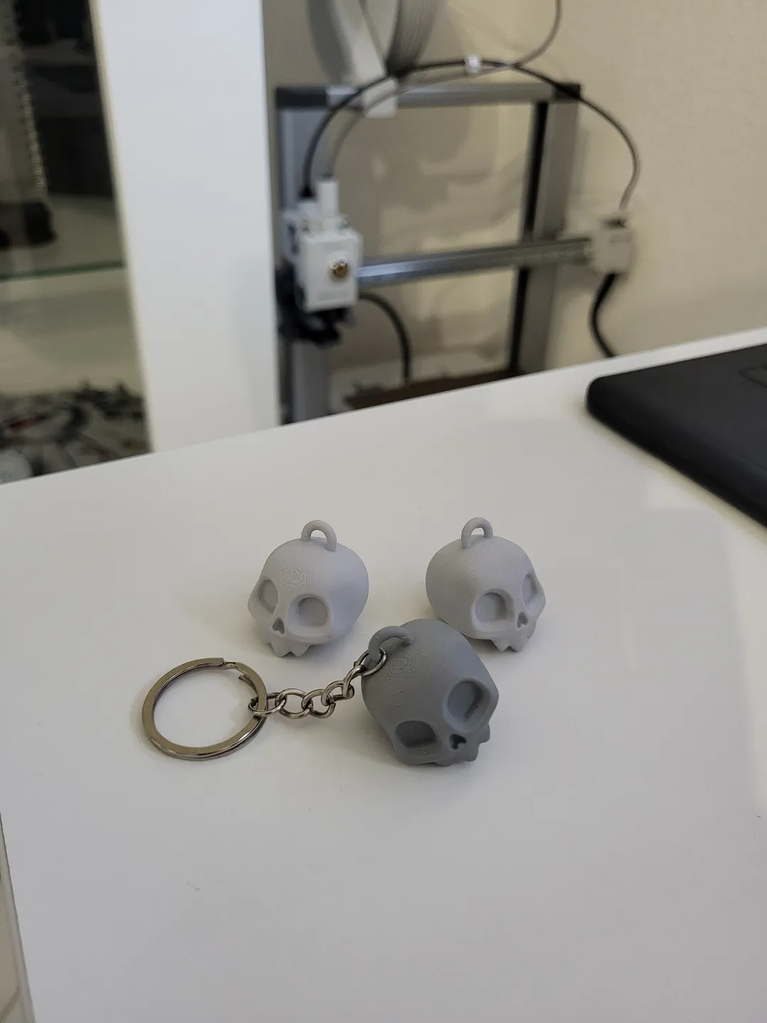 Cute Skull keychain view 2