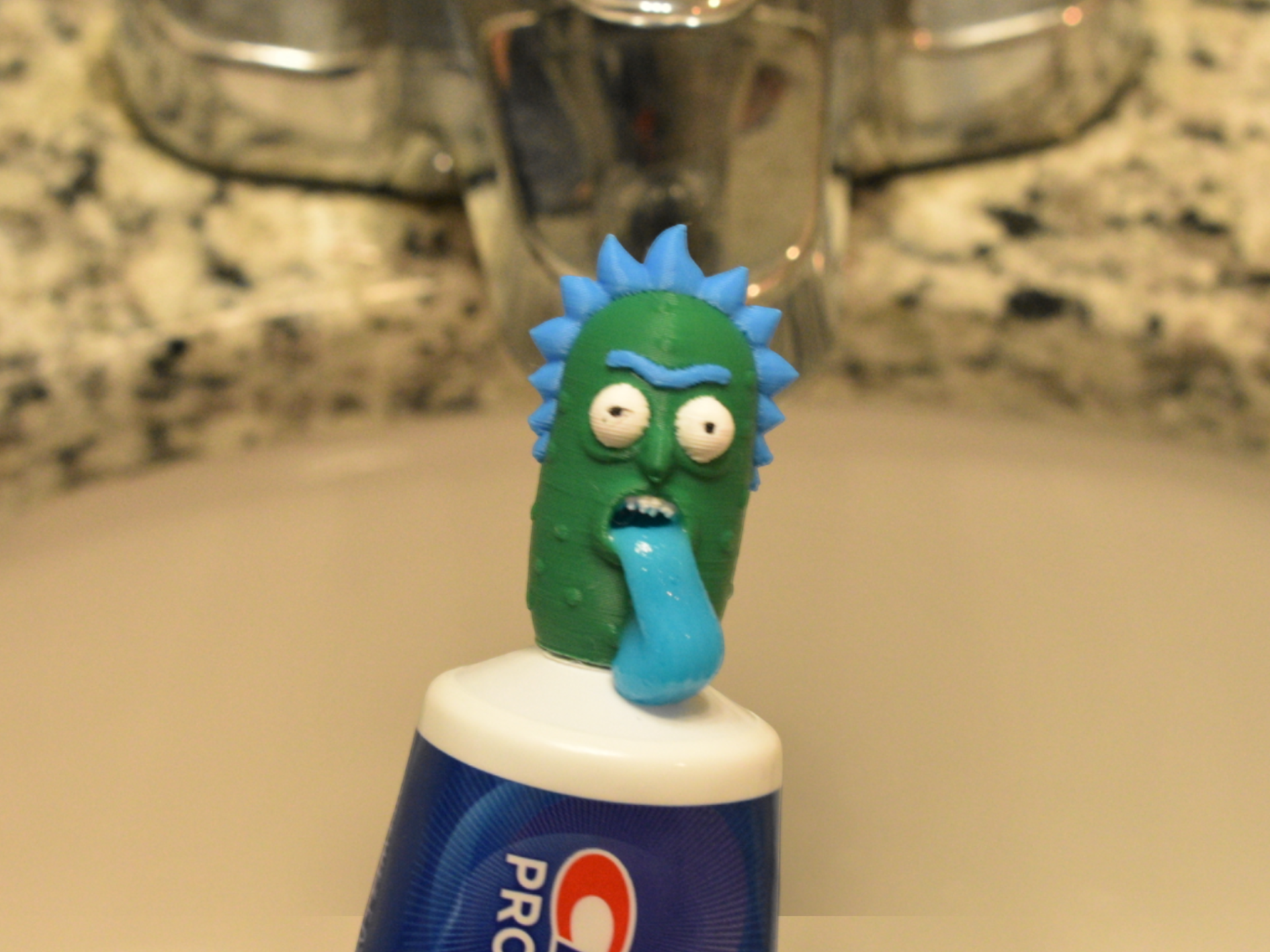 Pickle Rick Toothpaste Topper