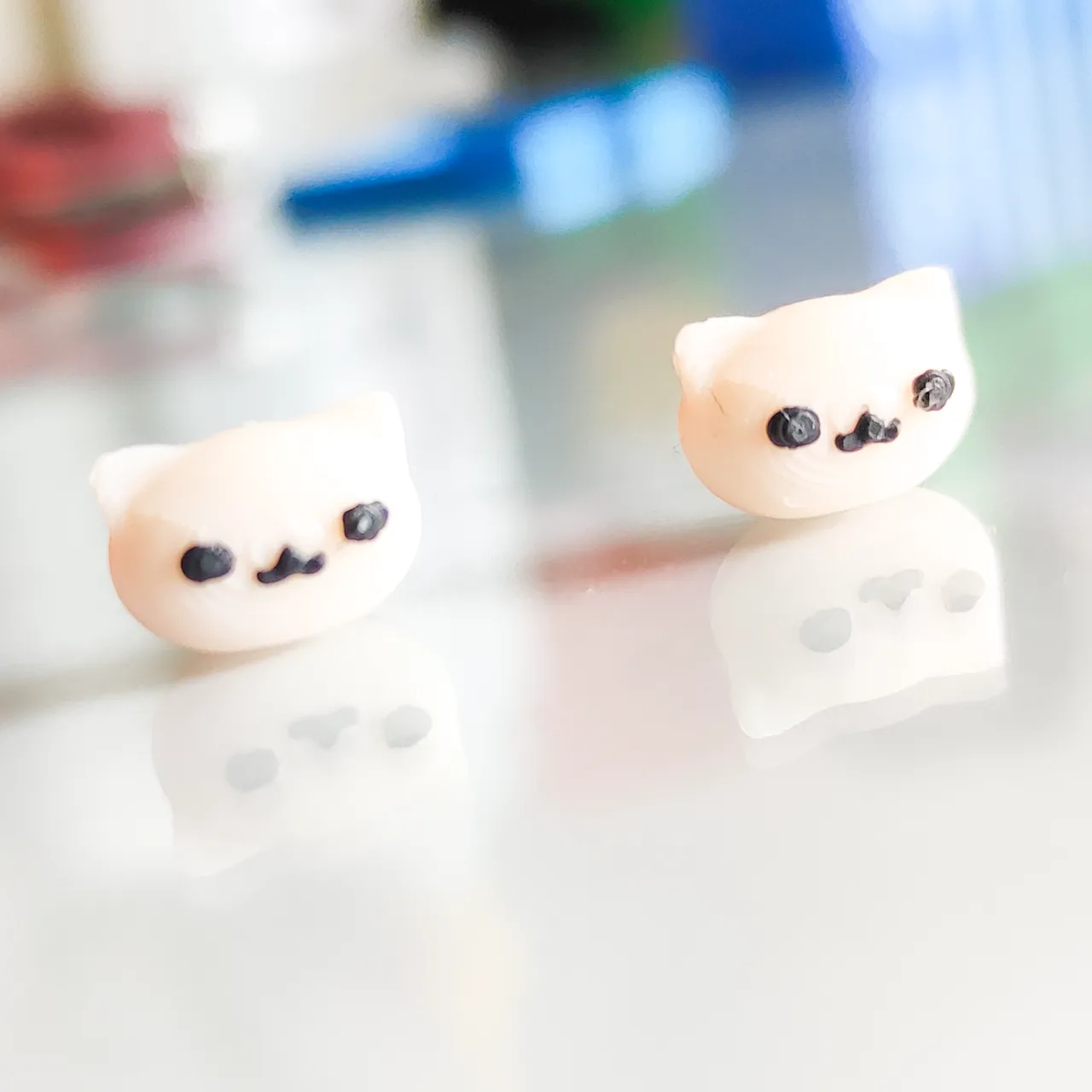 Kitty earrings view 4