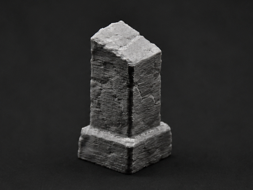 Broken small stone column - DND Miniature Terrain