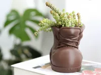 Cache-pot en forme de botte — photo 1
