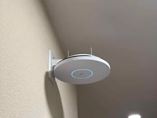 Unifi U7 Pro XG Single Gang Plate Mount Raised