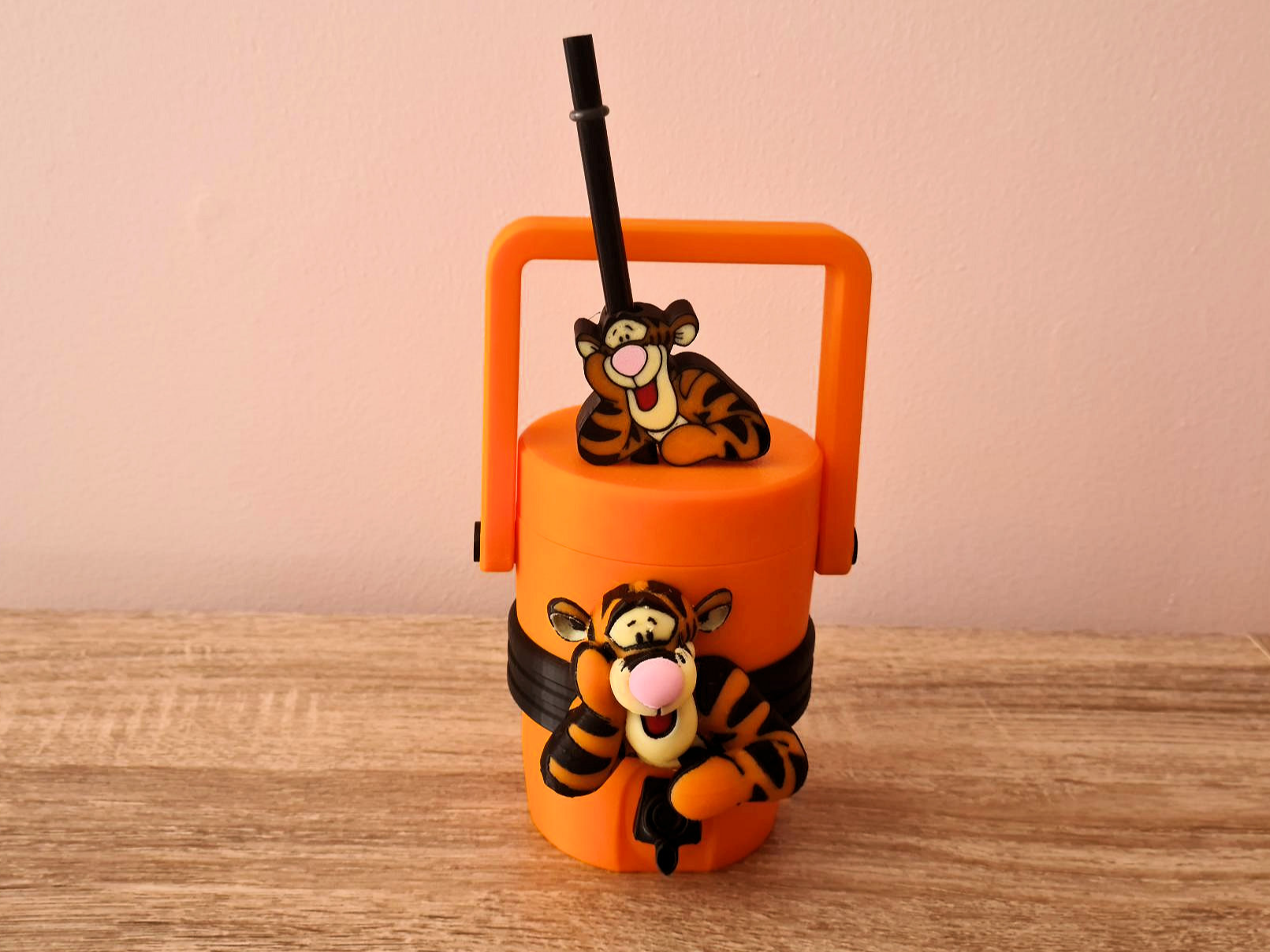 Tigger Can Holder (Australian Cans) - 1