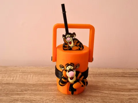 Soporte: Tigger Can Holder (Australian Cans) — referencia de MakerWorld