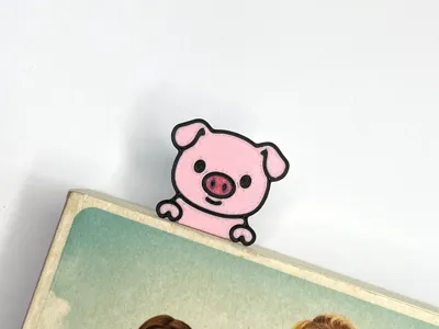 Pig Bookmark – pink and happy