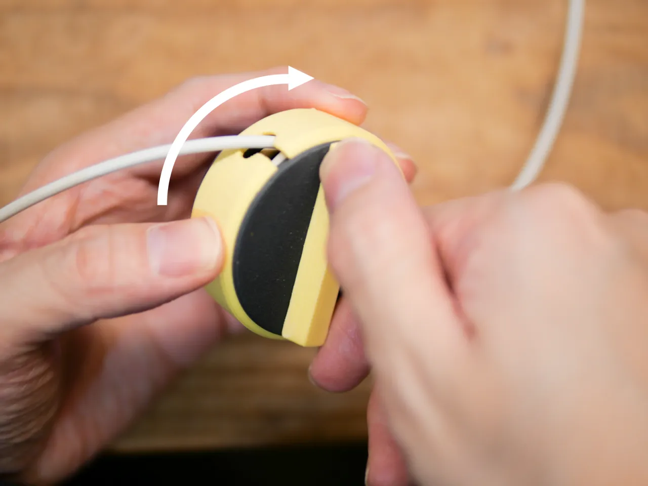 USB Cable Reel v2.0 / Organizer / storage / travel view 4