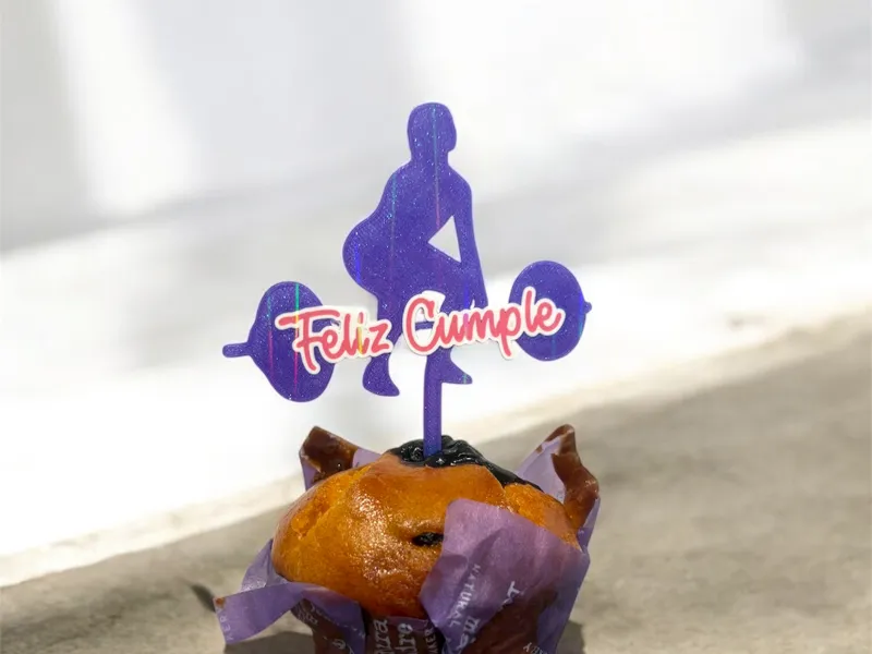 topper feliz cumple chica fitness