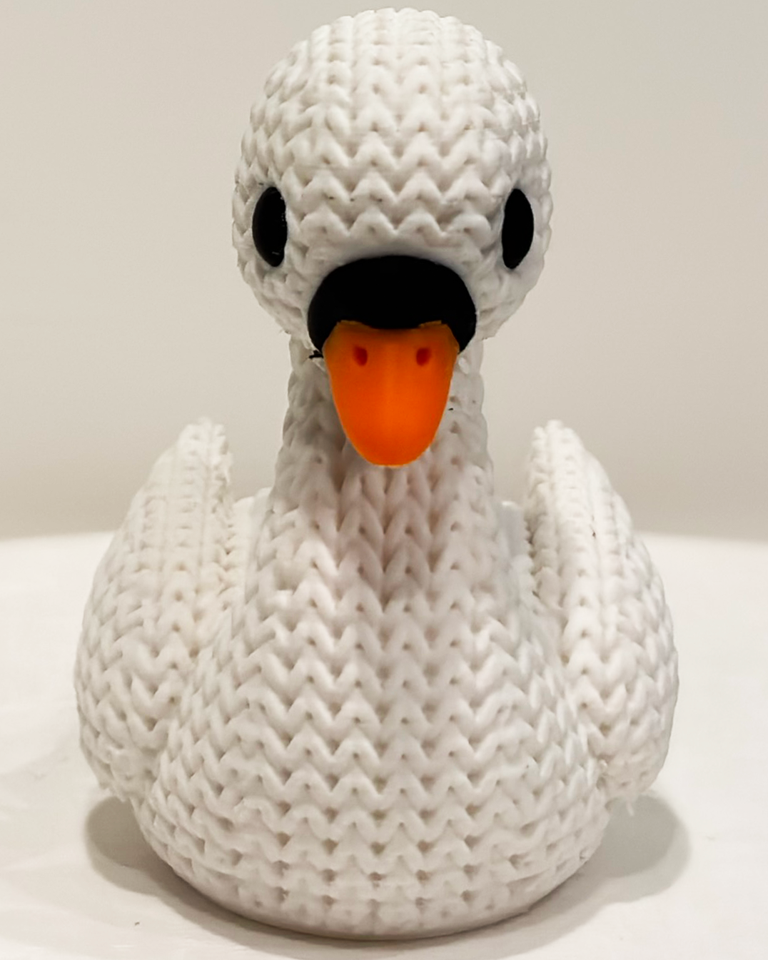 Miniatura 4 do modelo 3D Knitted Swan
