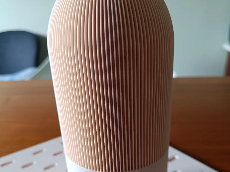 Vase Gitti linear groß